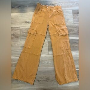 Tractr Girls Kids' French Terry Cargo Mustard  Pants 12 *Flaw